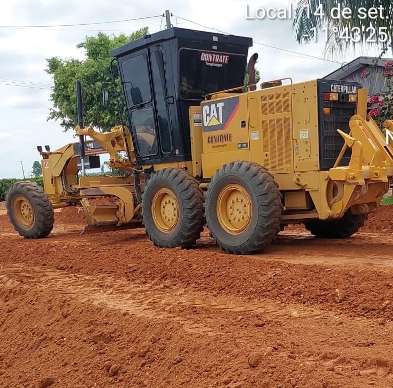 Motoniveladora Caterpillar CAT