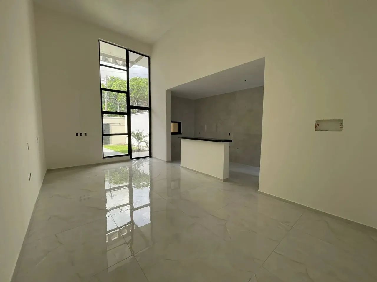 CL*Imóvel para venda possui 110 metros quadrados com 3 quartos em Lagoa Redonda - Fortalez - Foto 2