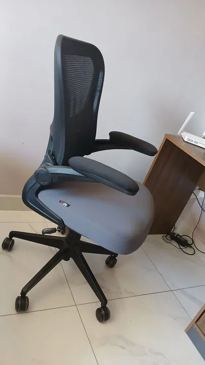 Cadeira Ergonômica DT3 Vita