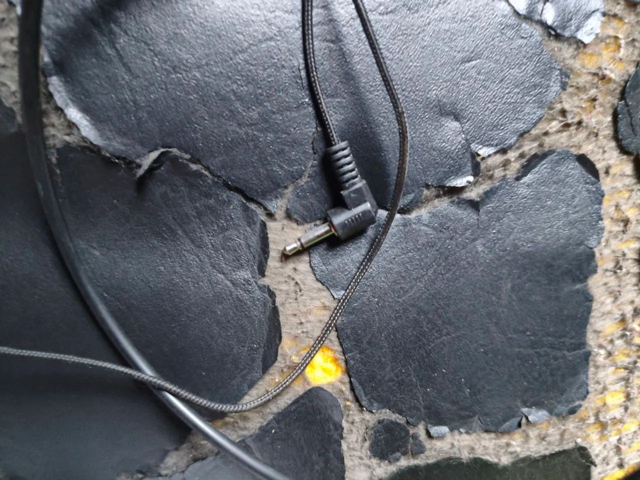 Fone de Ouvido com Microfone para Celular - Foto 4