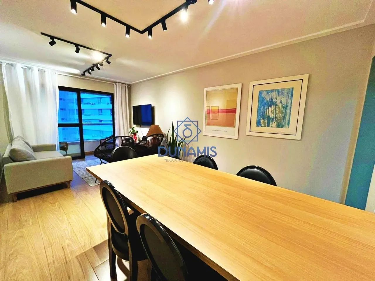 Apartamento REFORMADO à venda na Pitangueiras - Sacada e Vista mar - Foto 2