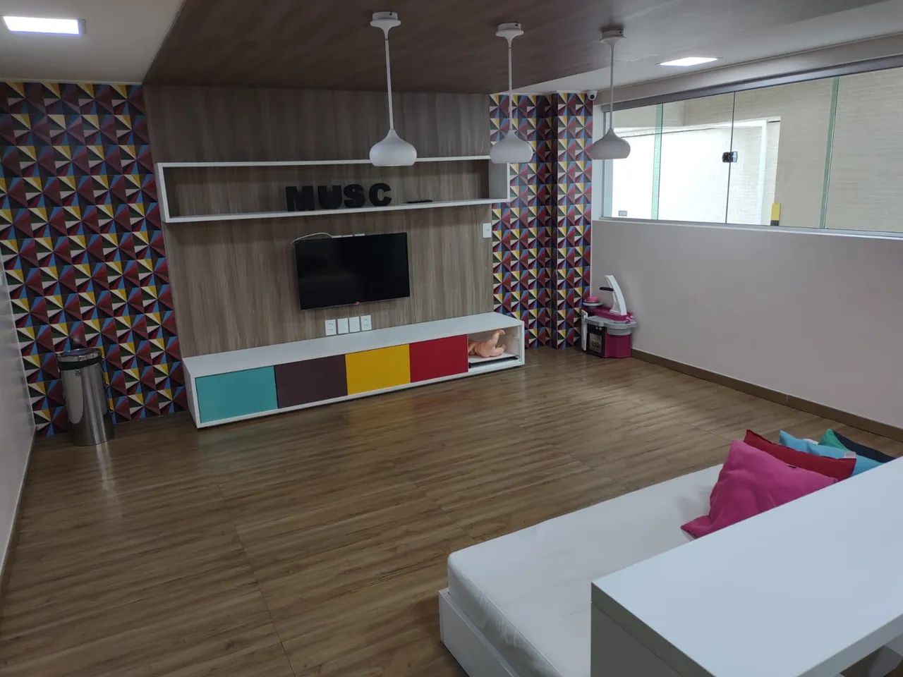 Vendo excelente apartamento 3 quartos sento 1 suíte - Mangabeiras - Maceió - AL - Foto 5