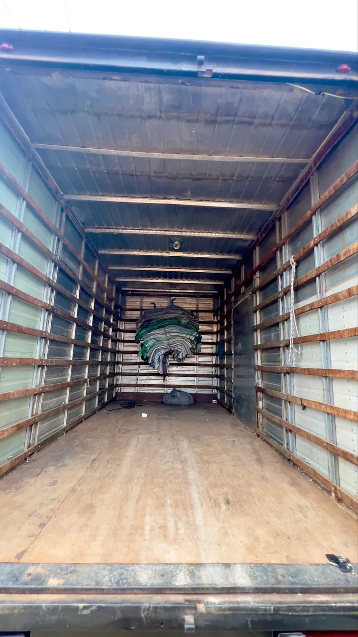 GMC 7110 - Caminhão báu 3/4 - 7 Ton com motor cummins do ford 815 150cv - Foto 15