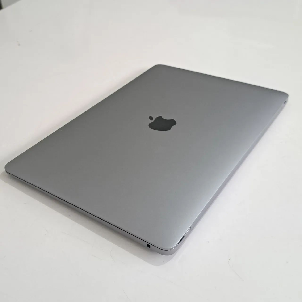 ［美品］Apple MacBook Air 13inch 2018/248 MacBook Air (Retina, 13 polegadas, 2018) - Especificações técnicas