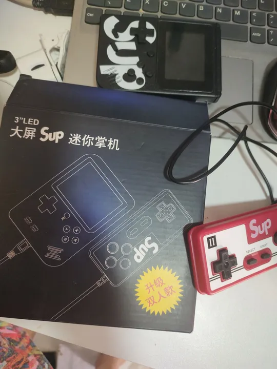 Mini console portátil Sup 3 polegadas com jogos retrô