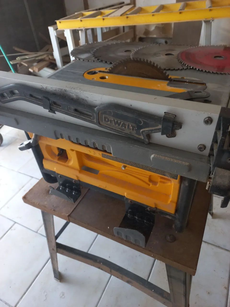 Serra circular de bancada - Foto 2