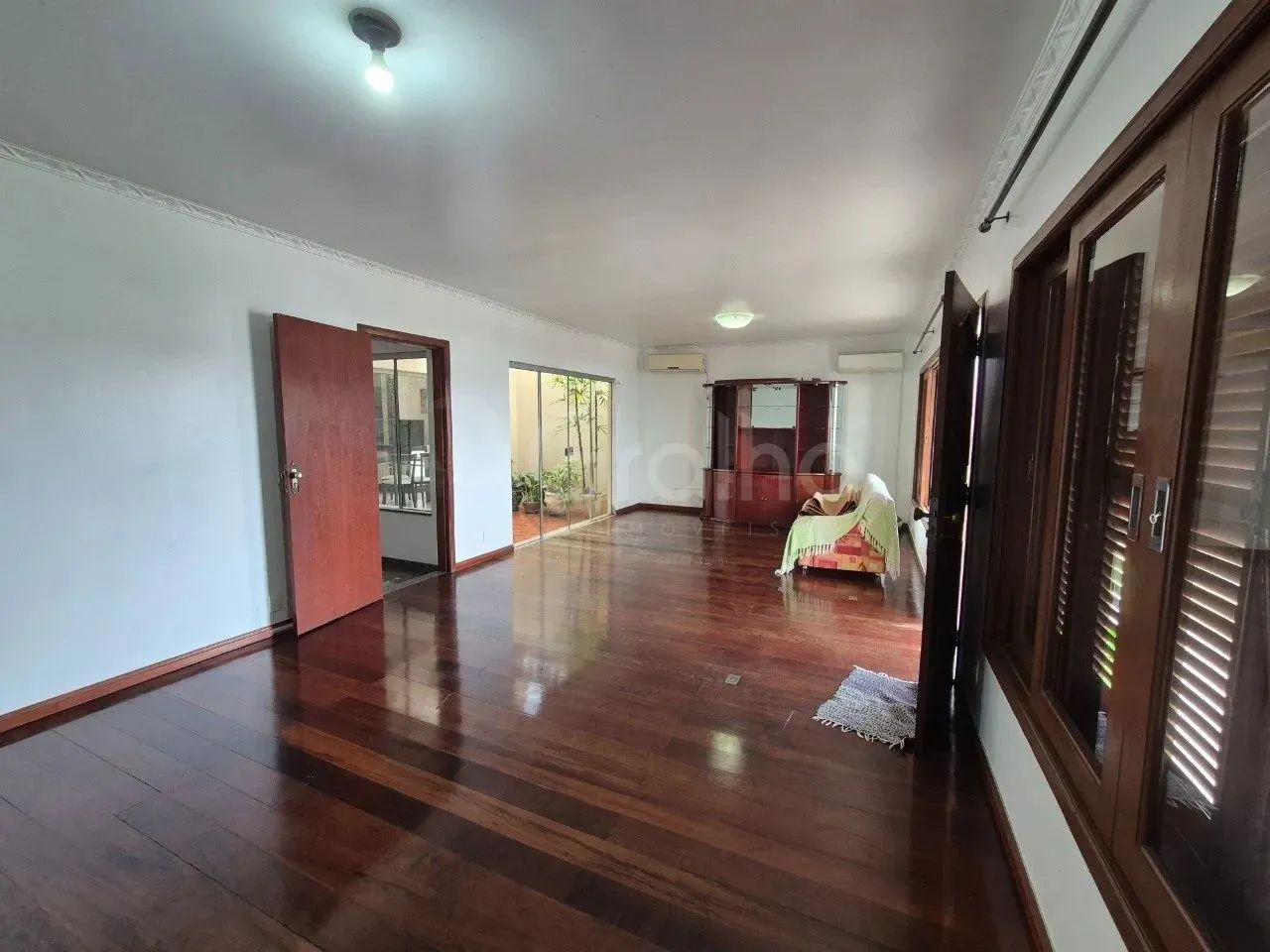 Casa de 369m² com 5 quartos sendo 2 suítes no Estreito - Foto 4