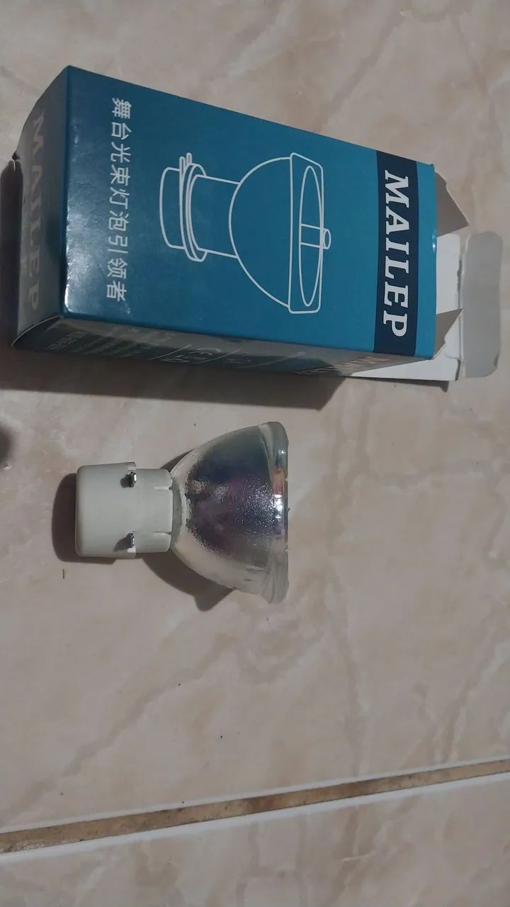 Lâmpada para projetor beng,só 200 reais - Foto 4