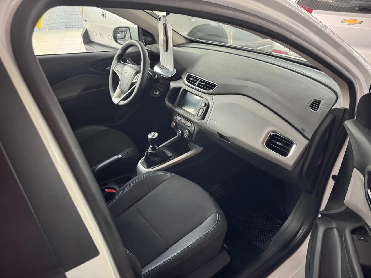 ONIX LT 2019 1.0 (54.000km) ESTADO OKM! IMPERDÍVEL! - Foto 10