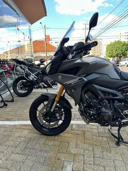 YAMAHA MT-09 TRACER 900 GT 2024 - Foto 3