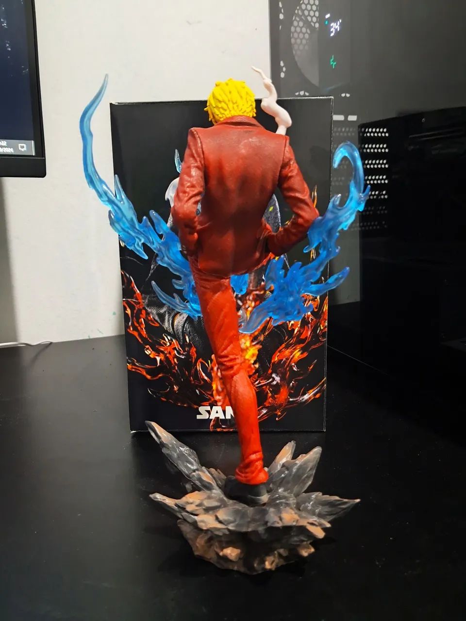 Action Figure One Piece Sanji 23cm - Foto 4