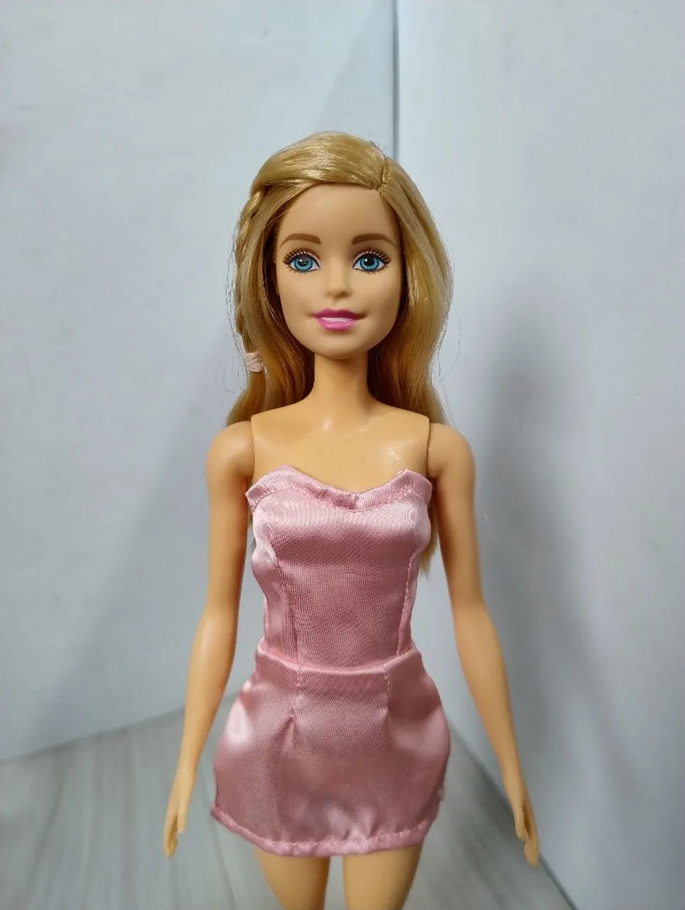 Vestido rosa para Barbie e similares