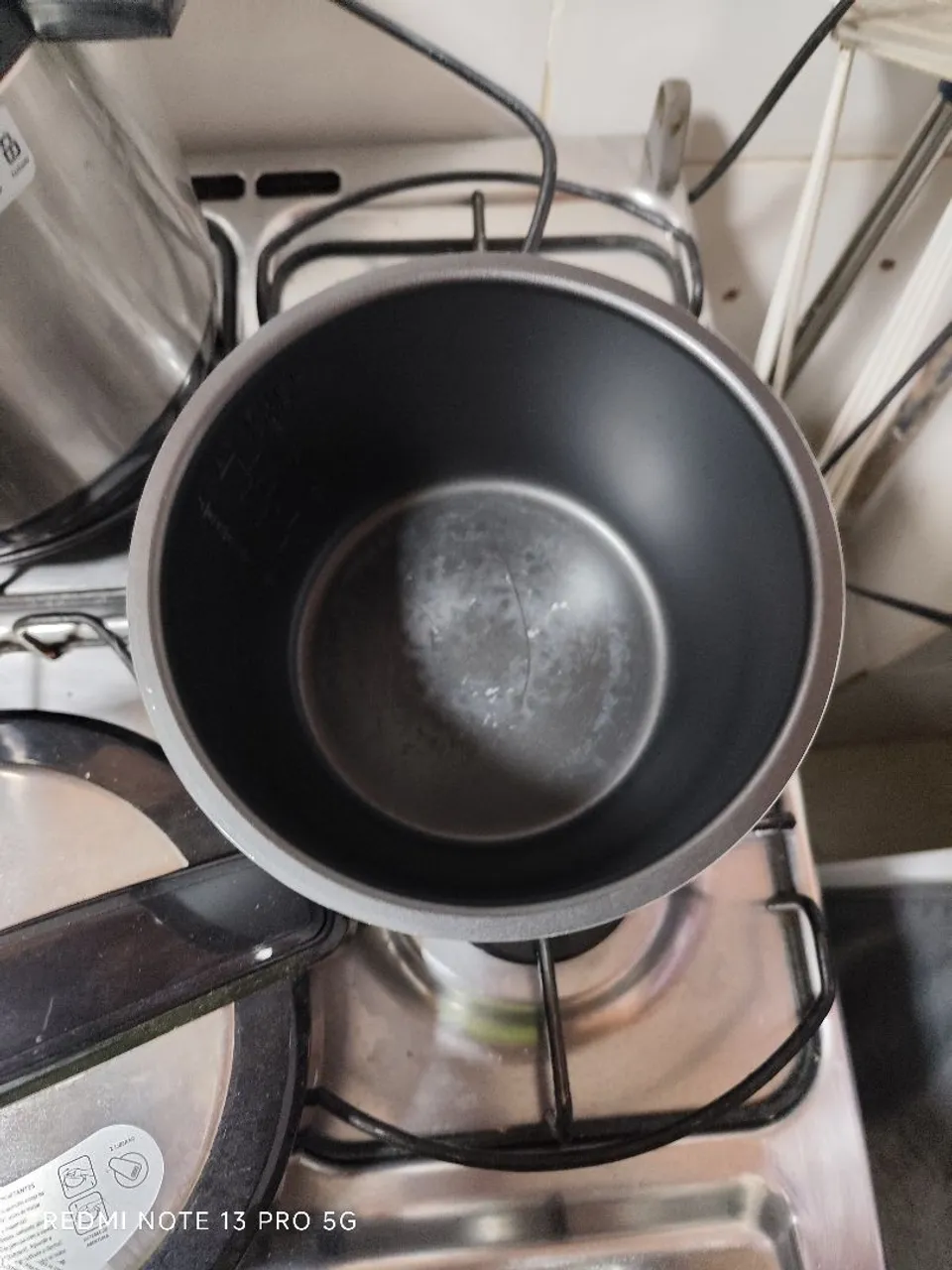 Panela de pressão elétrica