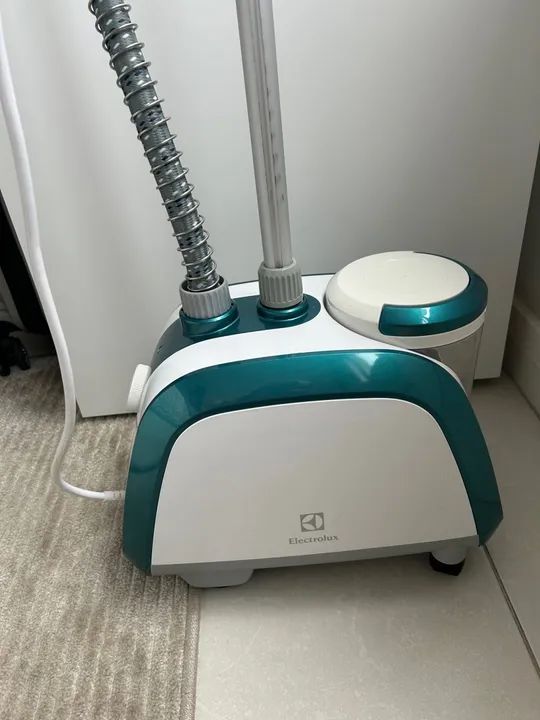 Passadeira a Vapor Electrolux - Foto 3