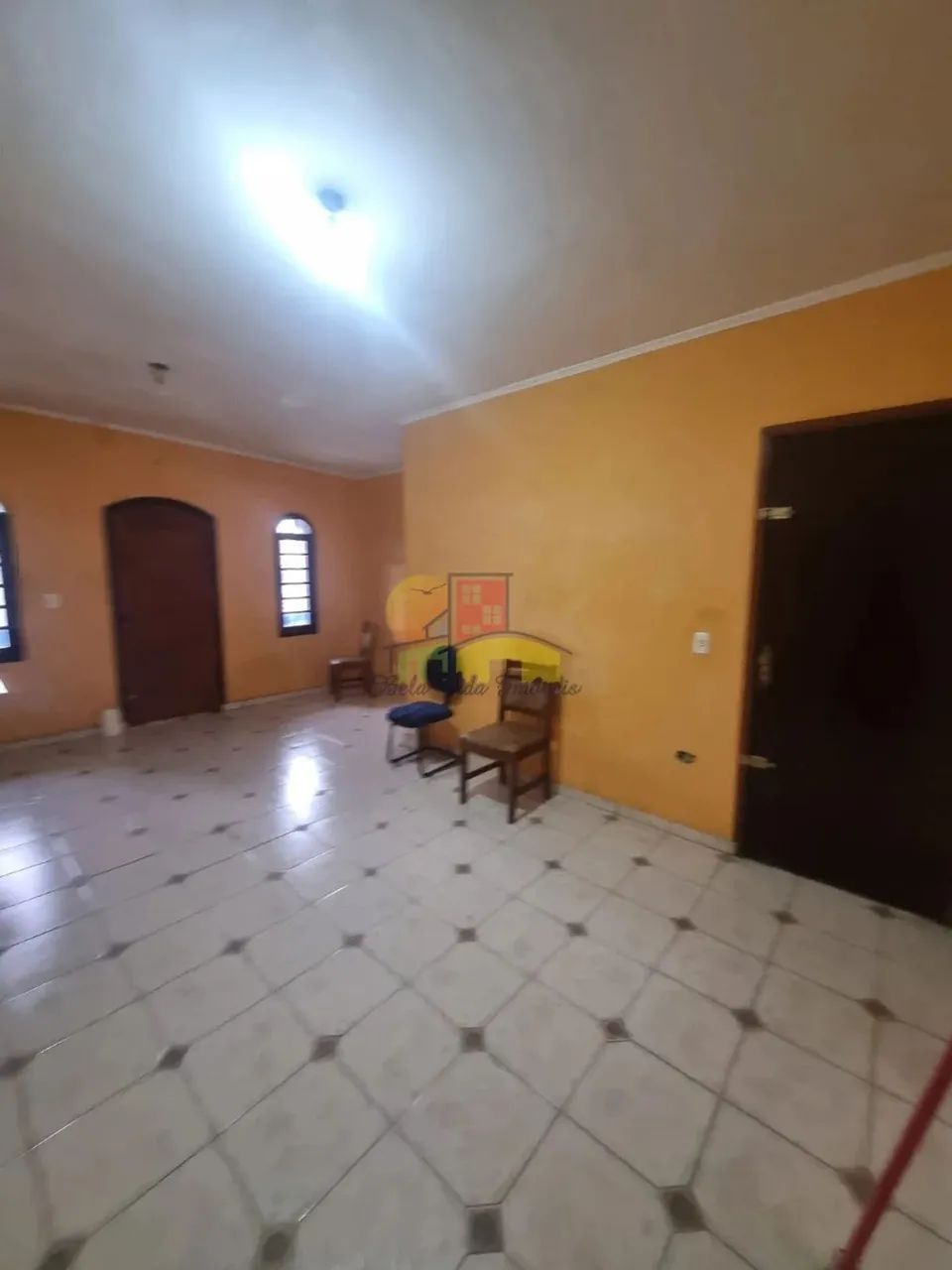 CASA ASSOBRADADA 356 M² 4 DORMS/1SUITE - Foto 5