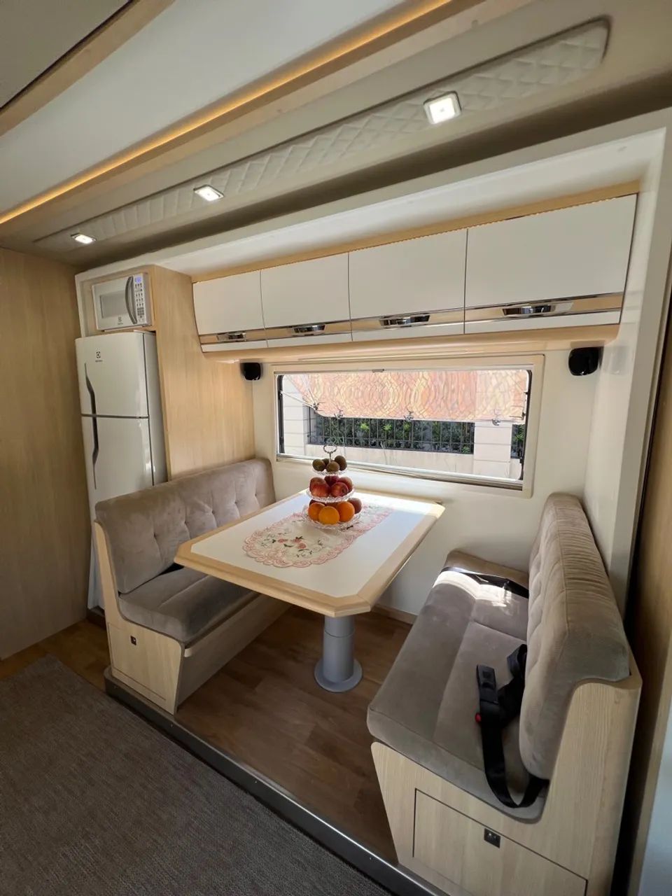 MOTORHOME SANTO INÁCIO 8.5 ANO 2022 KM 17.000 (MUITO NOVO CONSERVADO) - Foto 4