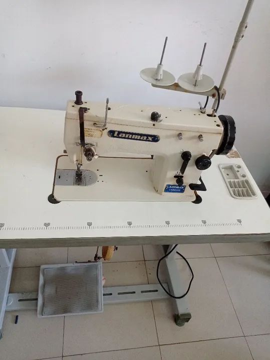 Máquina de Costura Industrial Lanmax