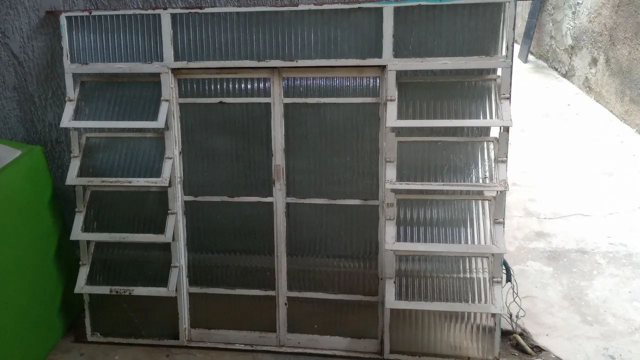 Janela de ferro 1,20 x 1,50
