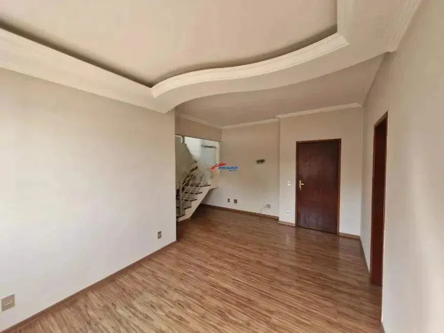 COBERTURA 5 QUARTOS, DUAS SUÍTES, 2 VAGAS, LOCAÇÃO