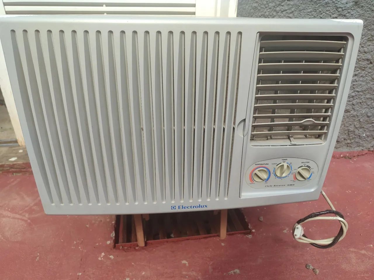 Ar 10 mil BTUs Eletrolux 