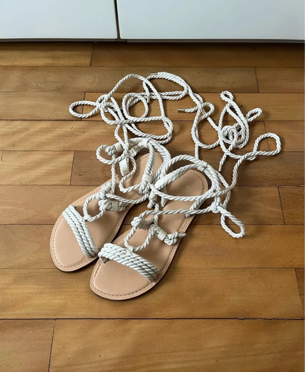 Rasteira Arezzo de Cordas Off White Tamanho 35