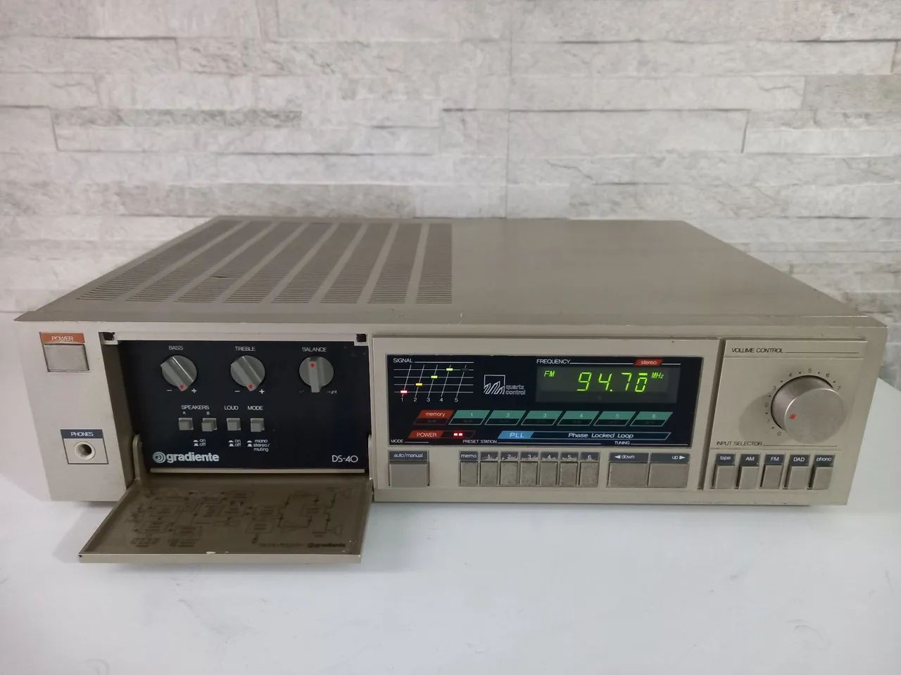 Receiver Gradiente DS 40 TRANSISTORIZADO, LINDO!!!!, funcionando perfeitamente.  - Foto 2