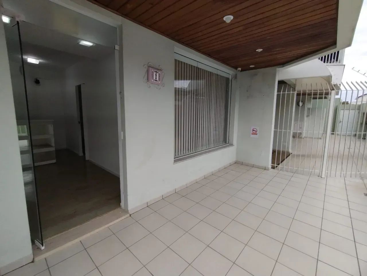 Loja comercial em Canasvieiras - Florianópolis - SC - Foto 2