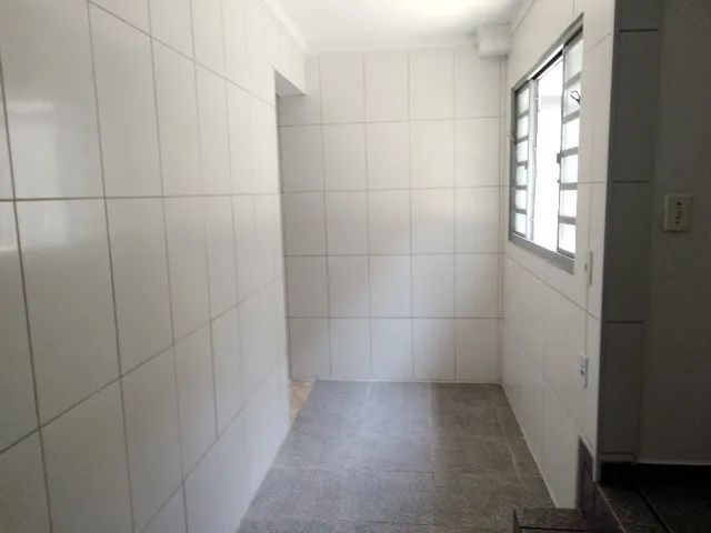 Lindo sobrado com 3 quartos - Foto 3