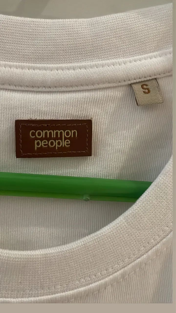 Camiseta Common People (importada) - Foto 4