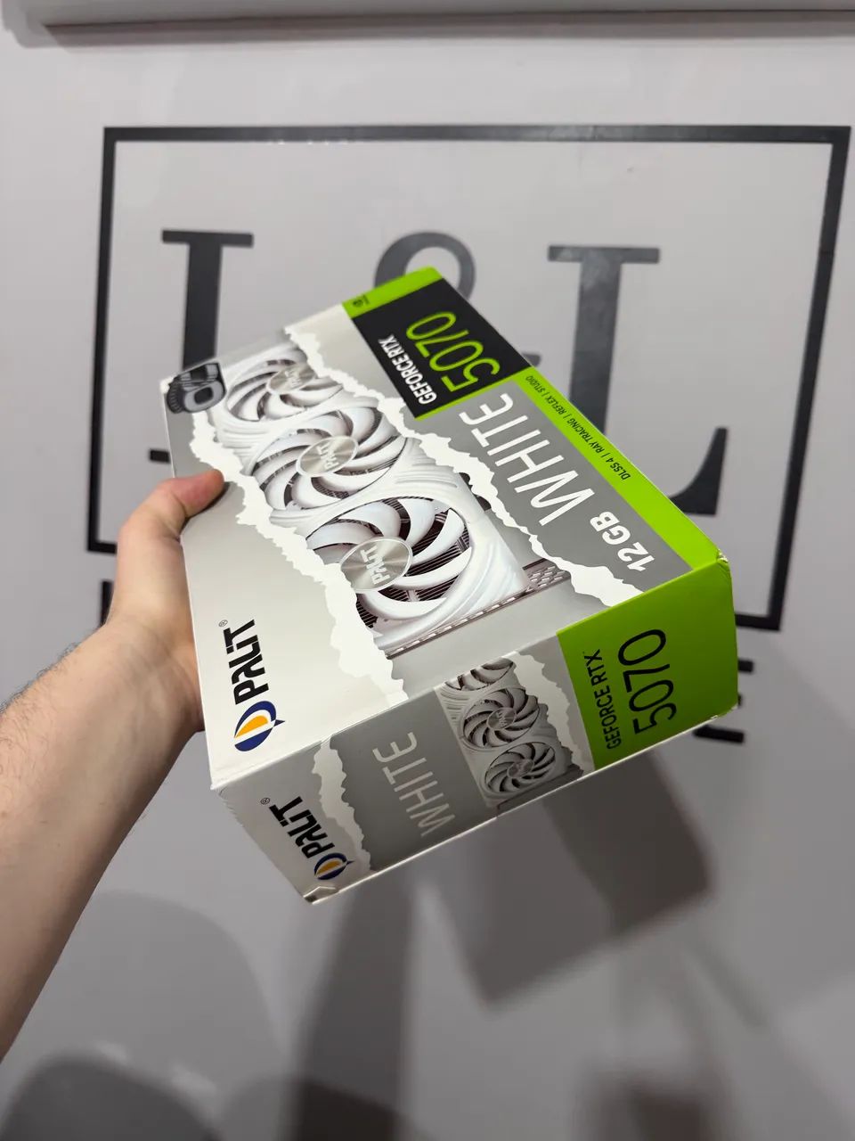 RTX 5070 12GB PALIT TRIPLE FAN WHITE (nova)