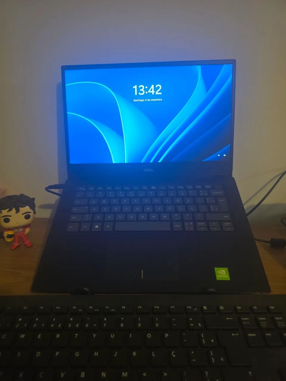 Notebook Dell Vostro 5490 placa de video dedicada 2gb