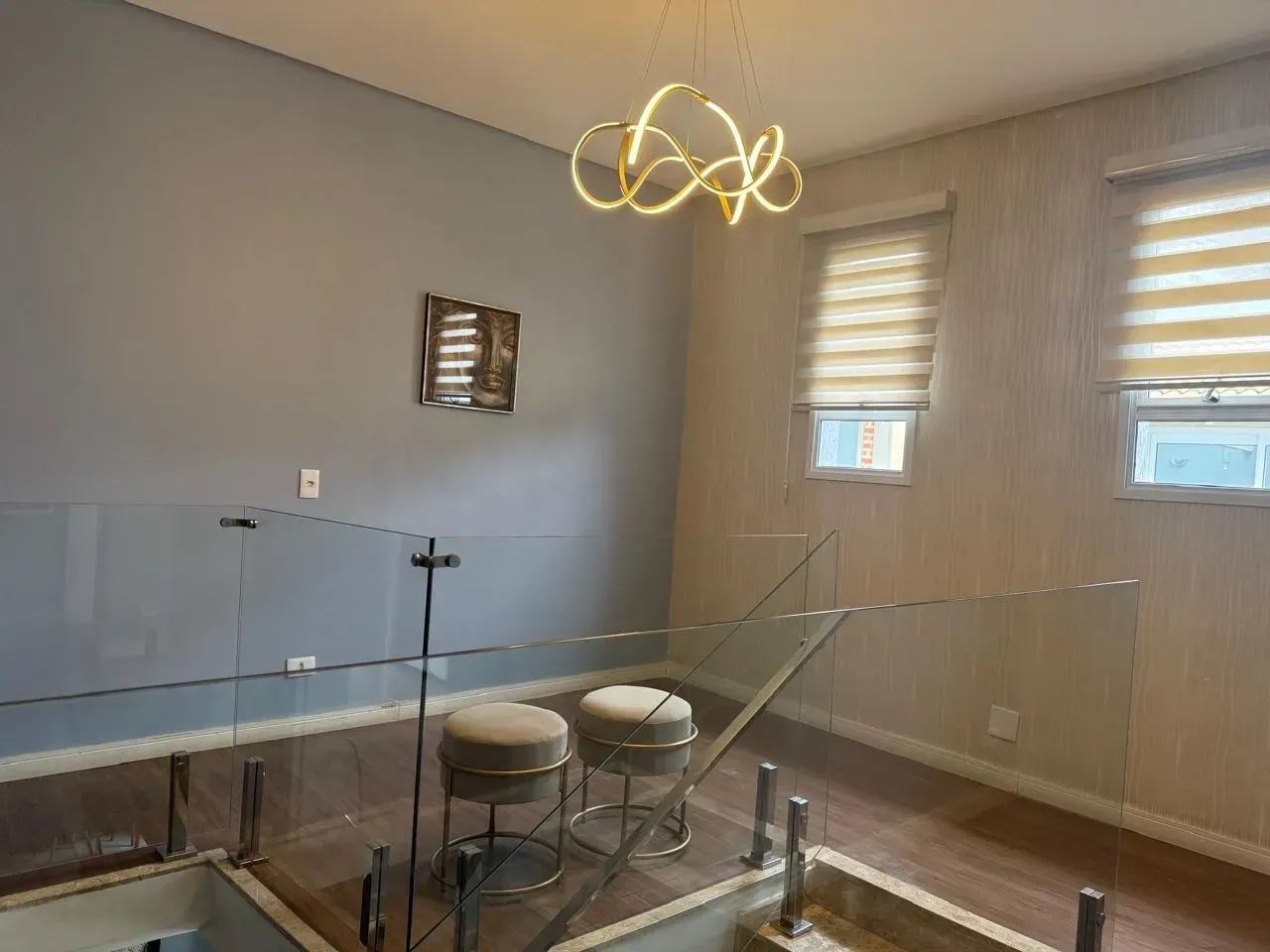 Oportunidade 5 dormitórios sendo 2 suites e 2 no térrea piscina e área gourmet - Foto 2