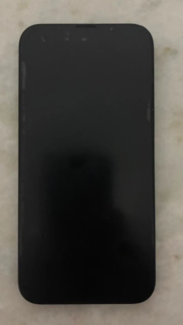 iPhone - 13 - excelente estado 
