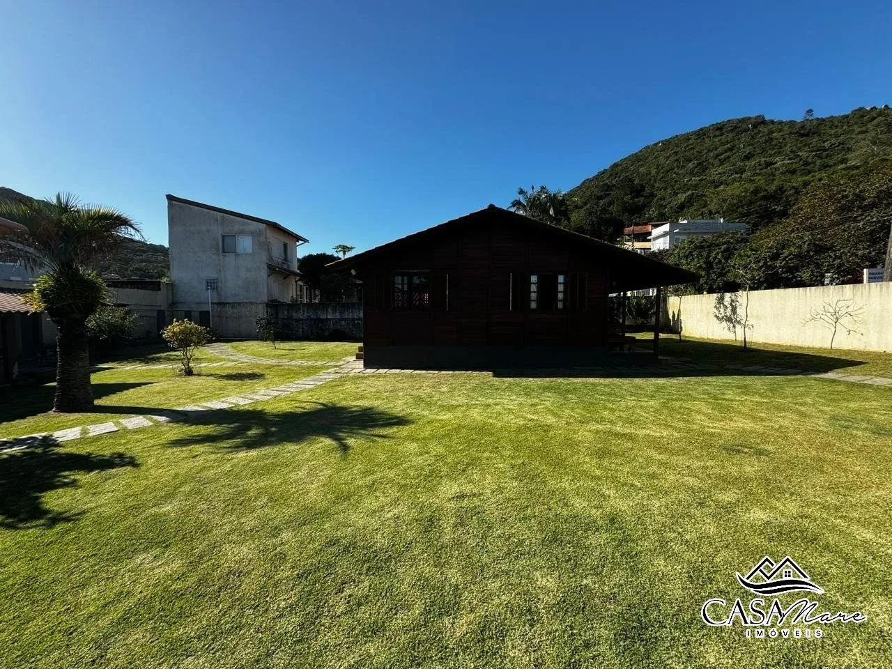 Terreno à venda no Bairro Sambaqui com área de 720m² - Foto 2