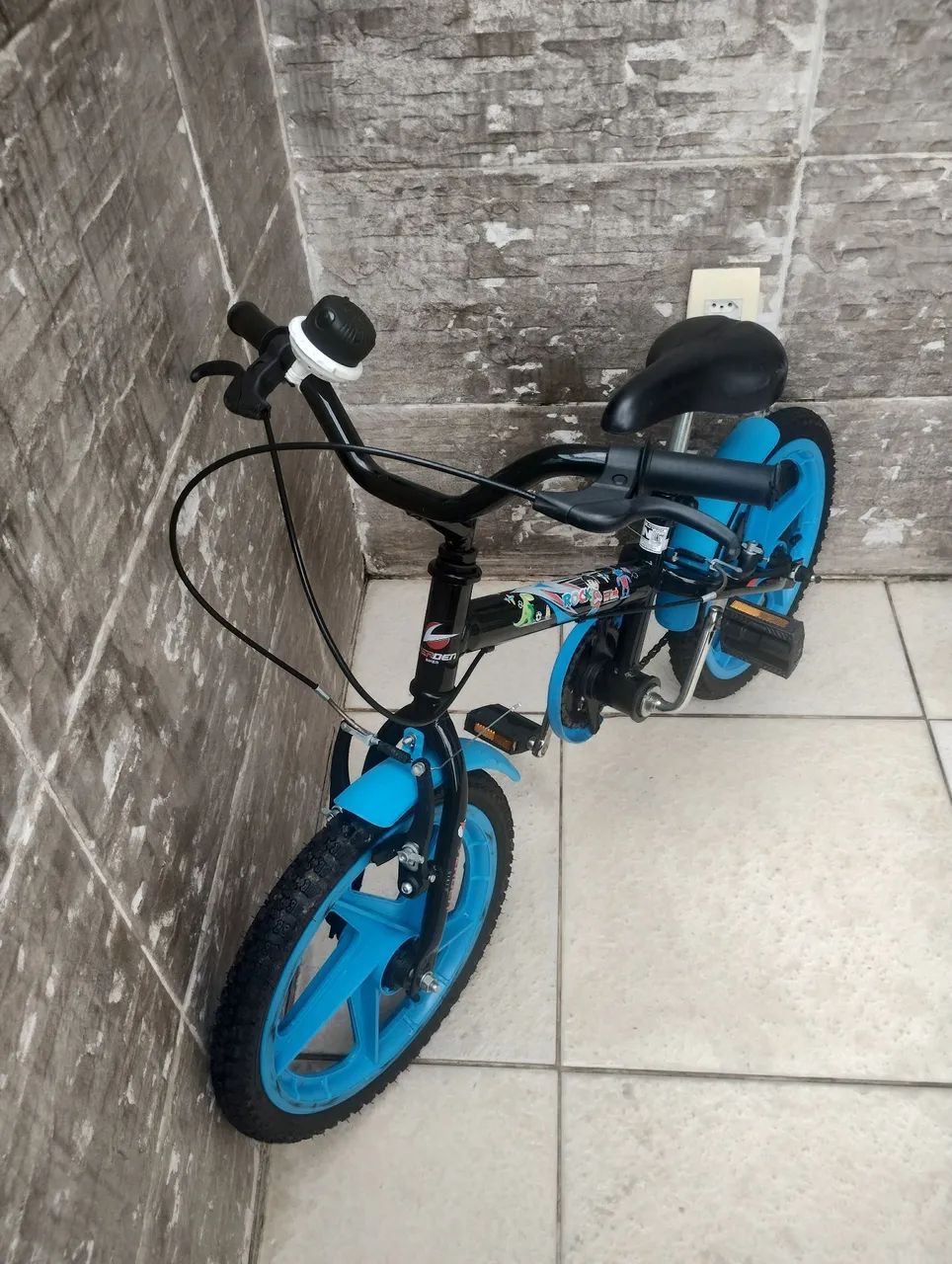 Bicicleta aro 16"