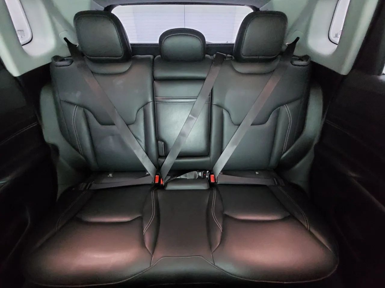 Jeep Compass LONG. T270 1.3 TB 4x2 Flex Aut., foto 18 de 18