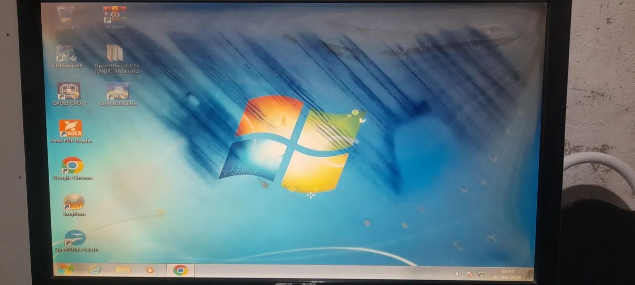 Monitor LCD Flatron TV ? com tela manchada - Foto 2