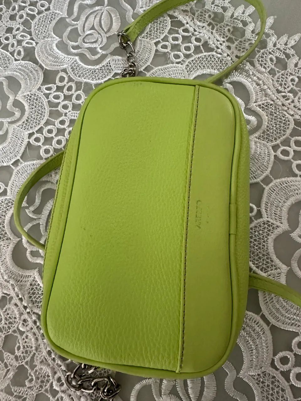 Bolsa Arezzo em perfeitas condições  - Foto 3