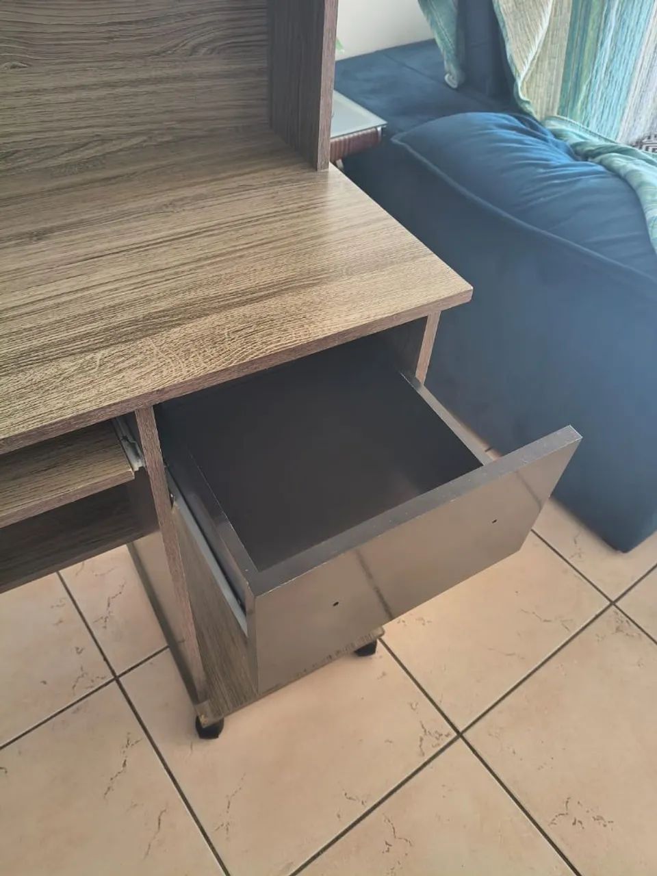 Escrivaninha de estudo - Foto 5