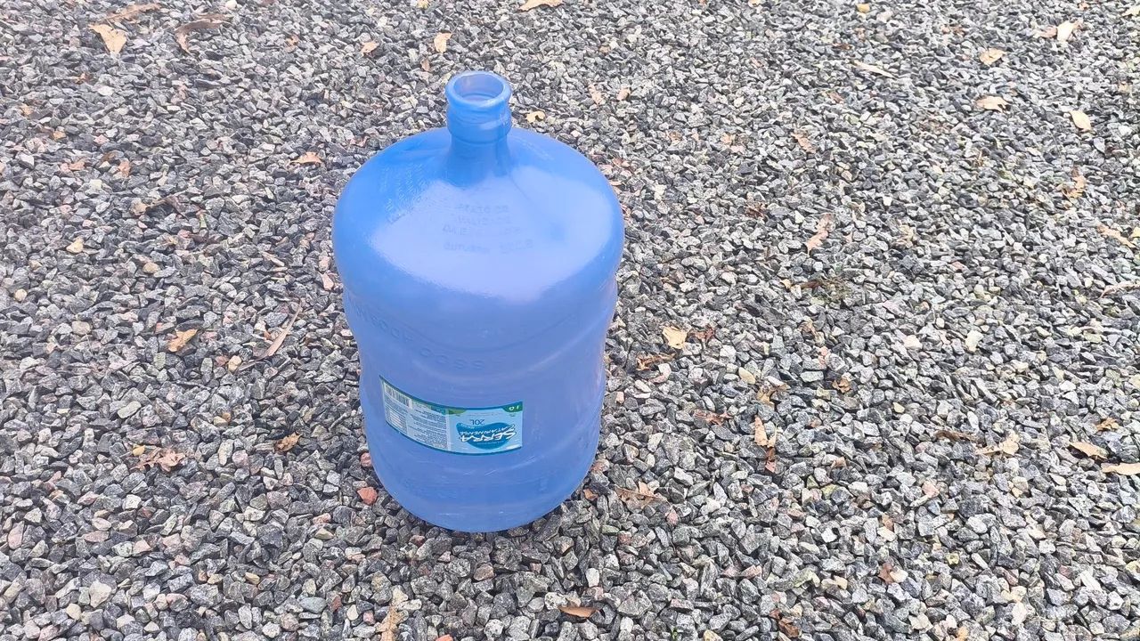 Galão de água 20 litros na validade  - Foto 3