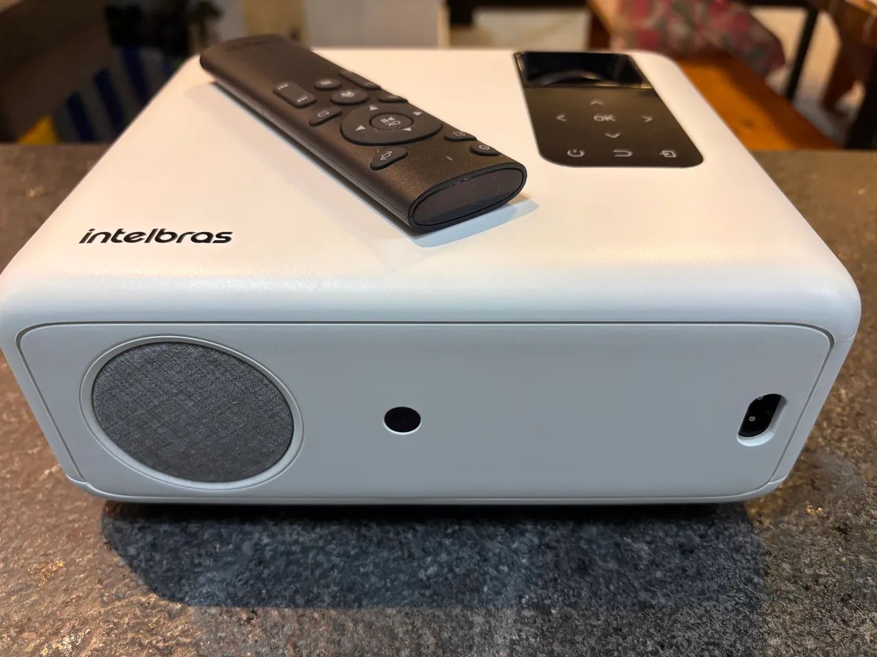 Projetor Intelbras PFL 5210 Full Hd - Foto 4