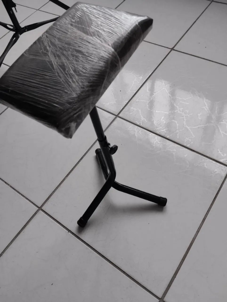Expositor de esmalte e suporte para os pés  - Foto 3