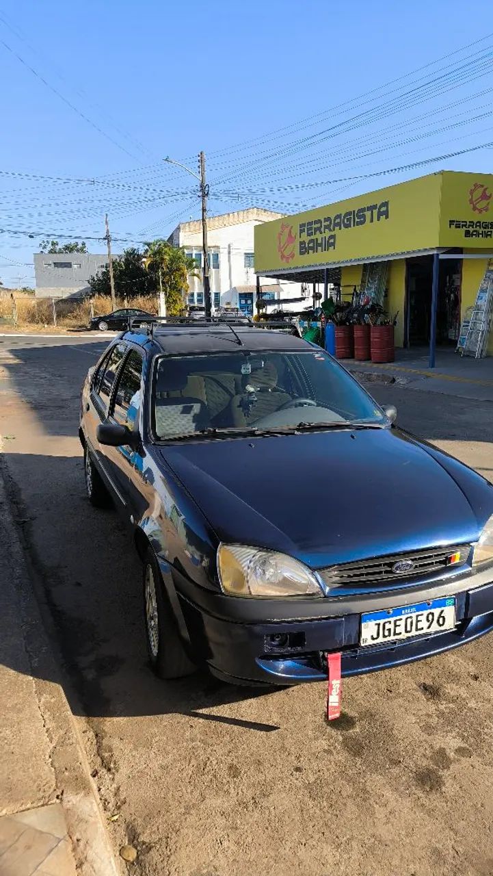 Ford Fiesta Fiesta Street 1.6 8v 95cv 5p 2003