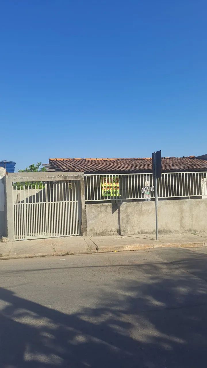 Casa de esquina excelente localização e ponto comercial  - Foto 3