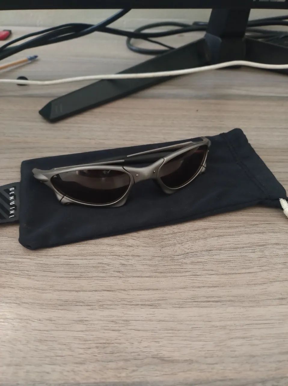 Óculos Oakley penny Titanium VR28 Black Iridium