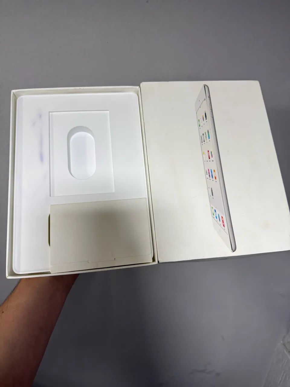 Caixa de iPad Air 1 16GB Wi-Fi + Cel  - Foto 2