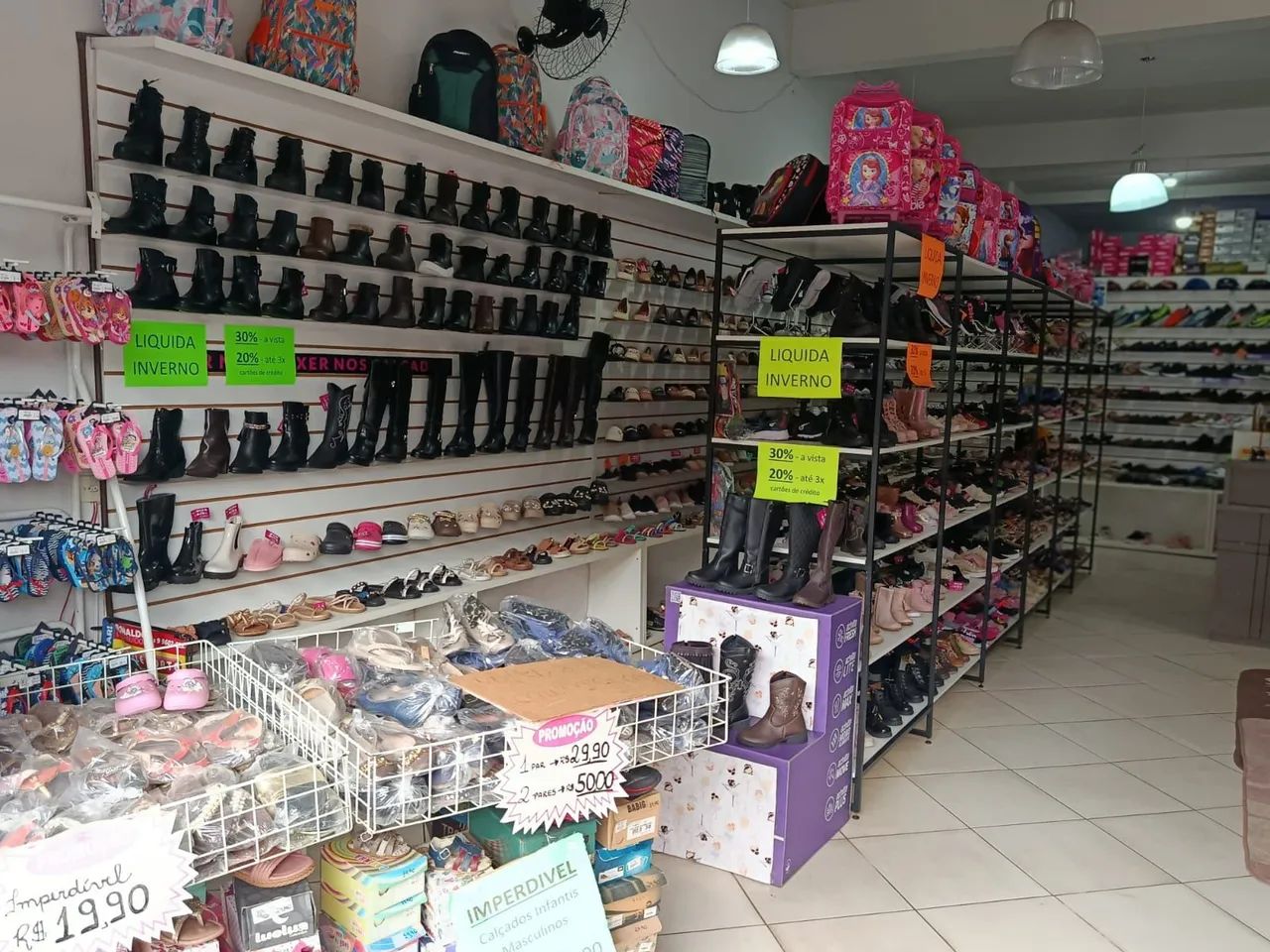 Loja de calçados e confecções  - Foto 4