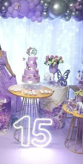 Bolo fake 15 anos - Foto 5