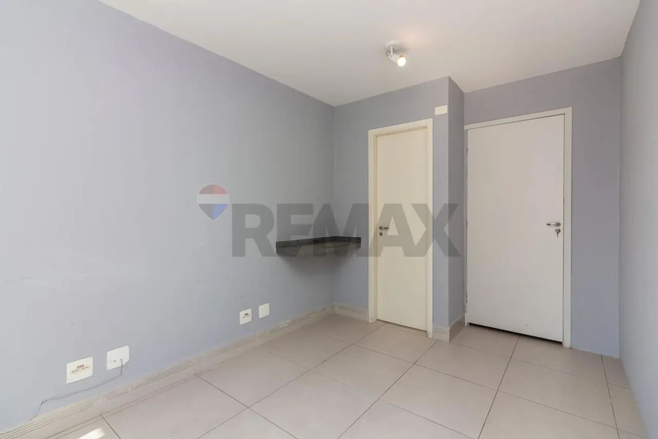 Conjunto Comercial à venda em SP sendo 41m² com 2 salas, 2 banheiros e 1 vaga de garagem e - Foto 4