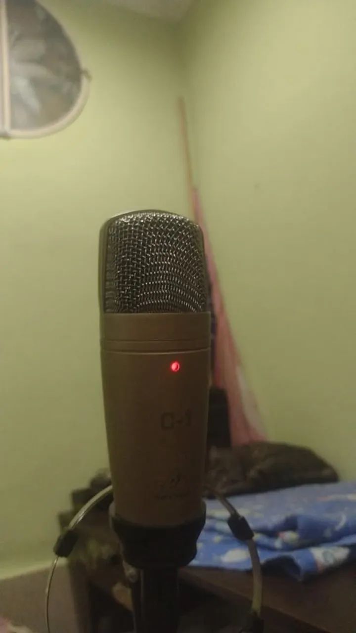 Microfone Condensador Behringer C-1 (Estúdio)